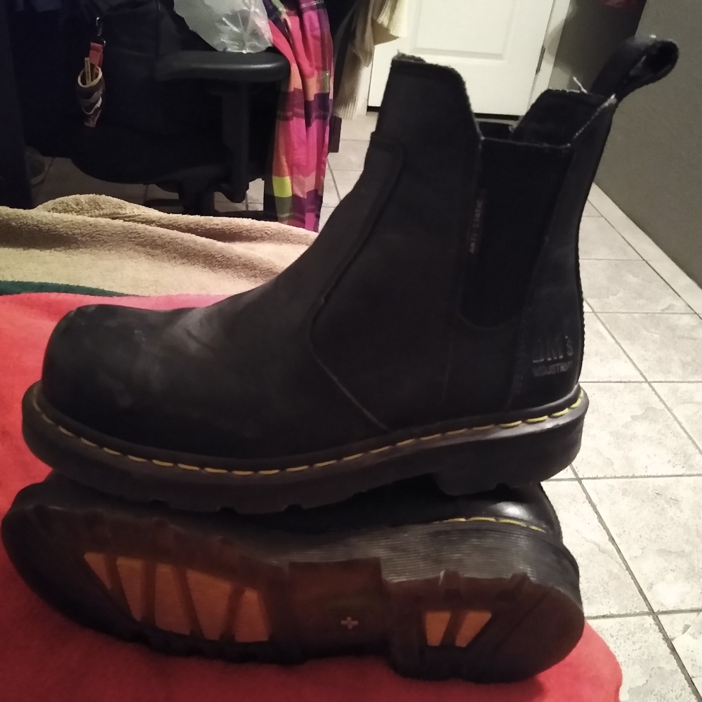 Doc Martin  steal toe boot